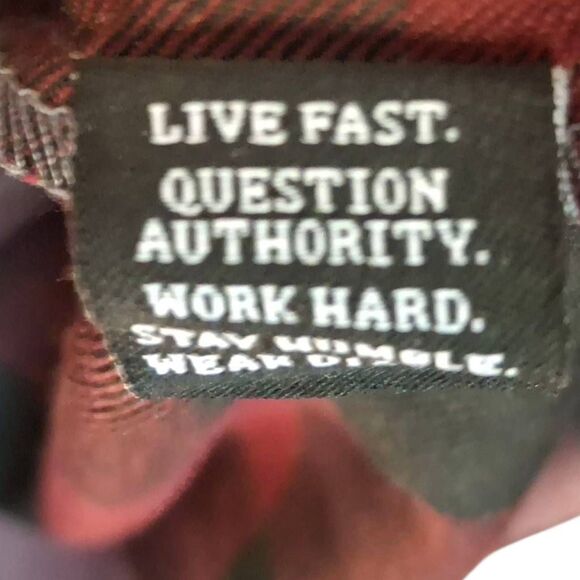 Dixxon “The Brawler” Women’s Small Flannel Shirt – Red & Black Plaid Button Up L - Picture 6 of 7